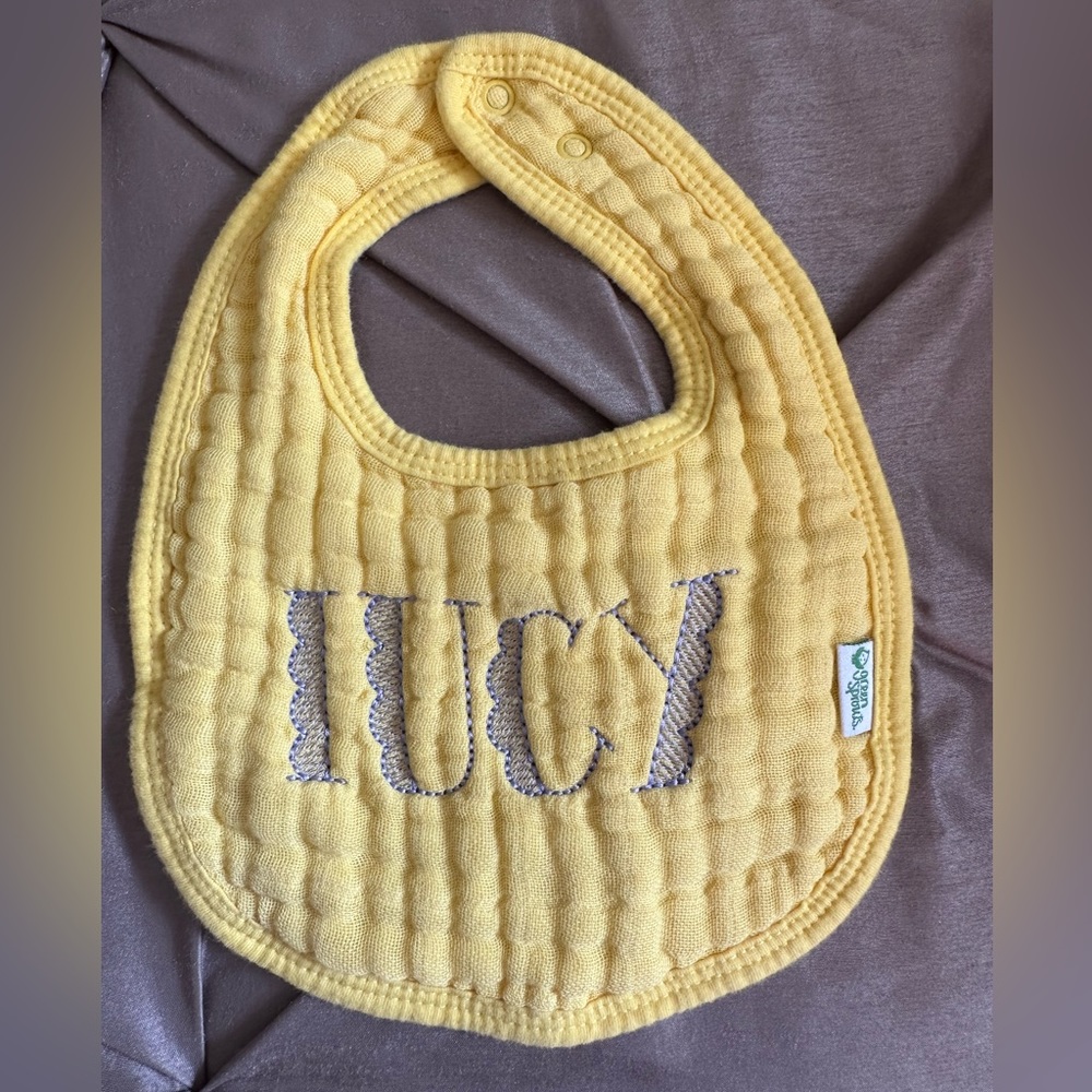 lucy Baby Bib